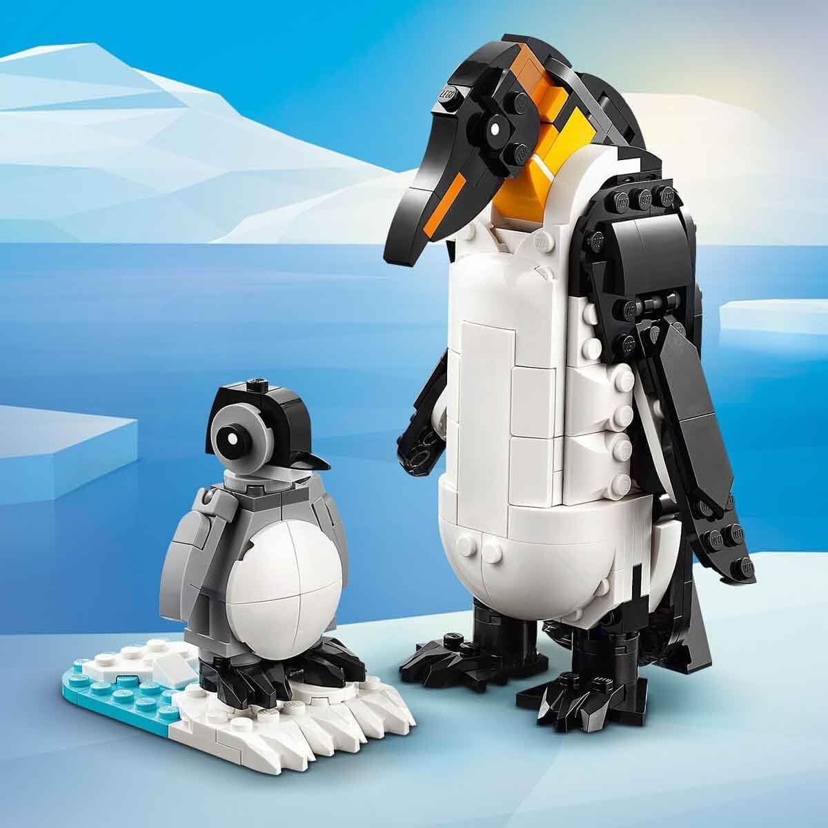 LEGO Creator 3in1 Wild Animals: Panda Family Toy - Transforma-se em figuras de pinguins ou brinquedos de baleia orca - Conjunto de construção para meninas e meninos amantes da natureza com mais de 8 anos - Presente de aniversário criativo