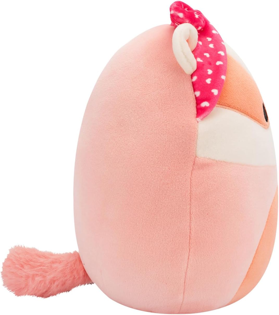 Squishmallows Original Rostam o texugo de pêssego de 7,5 polegadas com uma bandana de coração de pelúcia do dia dos namorados
