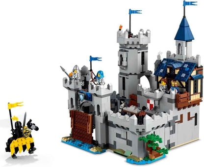 LEGO Creator 3 em 1 Castelo Medieval com Cavaleiros e Cavalos - Transforma-se em uma Cena de Torneio de Justas ou em uma Cidade - Inclui 6 Minifiguras - Presente Criativo para Meninos e Meninas a partir de 9 Anos - 31168