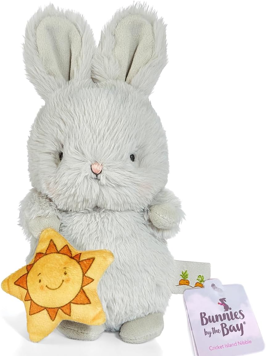 BUNNIES BY THE BAY Coelho de Pelúcia da Grey Bunny Bloom com Estrela | Brinquedo de Pelúcia Macio | Estrela de 2 Lados | 20 cm de Altura e Rosto Bordado Fofo | Seguro para Bebês