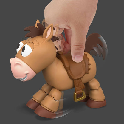 Mattel Disney e Pixar Toy Story 5 – Boneco Bullseye (Bala no Alvo) "Lil' Partner" | Figura articulada de aprox. 19 cm (7,4 pol.), posições de brincadeira ativadas por toque, com efeitos sonoros – JKV48