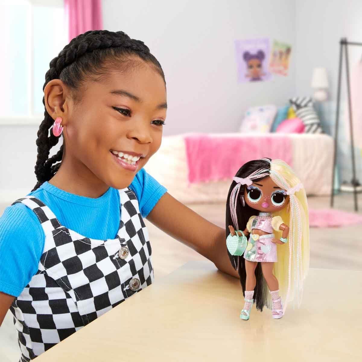 LOL Surprise Tweens - Fashion Doll Hana Groove - com mais de 10 surpresas e acessórios fabulosos - ótimo para crianças a partir de 4 anos