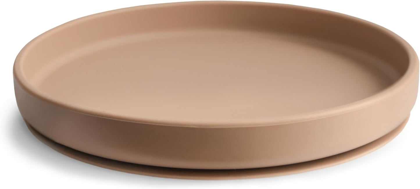 Mushie Prato de silicone antiderrapante com ventosa Classic para bebês e crianças pequenas | Silicone de qualidade alimentar | Pode ser lavado na lava-louças e usado no micro-ondas (natural)