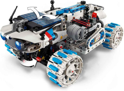 LEGO Technic Posto Avançado Lunar - Veículo Espacial Rover Lunar - Brinquedo STEM Interativo com Guindaste e Painéis Solares - Modelo de Robô - Presente de Aniversário para Meninos e Meninas a partir de 10 Anos - 42211