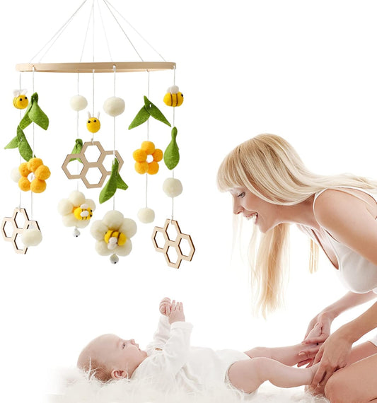 Madeira para bebê móvel + bola de lã, flores frescas e abelhas, mesa de troca de chocalho de vento, sino de cama pendurado para berçário, presente de recém-nascido para bebê (abelha + favo de mel)