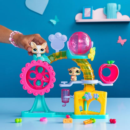 Littlest Pet Shop Conjunto Fábrica de Diversão | Conjunto LPS com 2 miniaturas exclusivas de animais de estimação, 10 acessórios, 1 cartão colecionável e códigos virtuais | Brinquedos colecionáveis de animais para meninas e meninos