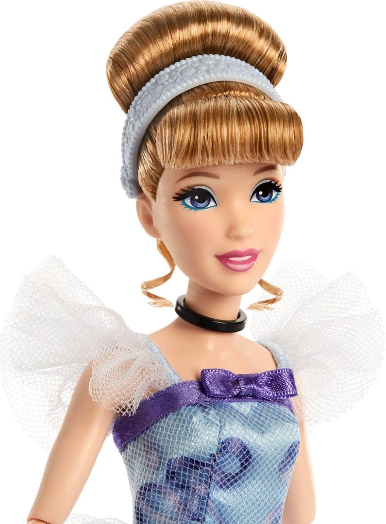 Mattel Boneca Colecionável Disney Princess Cinderela (Edição de Aniversário) da – Inspirada no Filme da Disney – Presente de Ocasião Especial para Crianças e Colecionadores