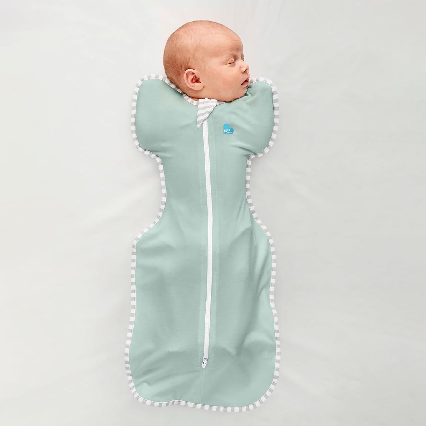 Love To Dream™ Swaddle UP™, Médio 6–8,5 kg – Verde Oliva | Ajuste perfeito, promove uma rotina de sono saudável | 0,2 Tog Ideal para primavera e verão (24–27 °C) | Algodão lavável à máquina com zíper duplo