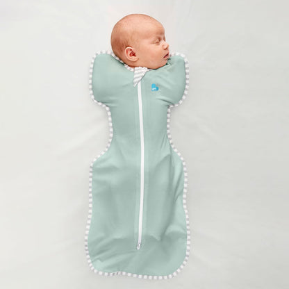 Love To Dream™ Swaddle UP™, Médio 6–8,5 kg – Verde Oliva | Ajuste perfeito, promove uma rotina de sono saudável | 0,2 Tog Ideal para primavera e verão (24–27 °C) | Algodão lavável à máquina com zíper duplo