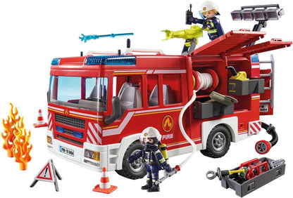 PlayMOBIL 9464 Caminhão de Bombeiros City Action com Canhão de Água Funcional, Bombeiro e Helicóptero - Brinquedo Divertido para Brincadeiras Imaginativas de Faz de Conta - Conjunto Adequado para Crianças a partir de 4 Anos.