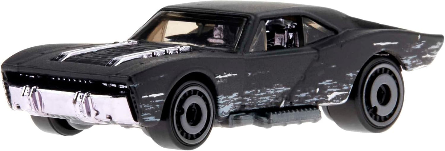 Hot Wheels Batmóvel, 1 carrinho de brinquedo em escala 1:64, veículo colecionável do Batmóvel da DC, brinquedo para fãs do Batman e crianças, HMV72 (modelos sortidos)