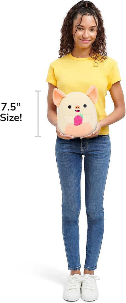 Squishmallows Original de 7,5 Polegadas – Meghan, a Morcego-da-fruta Creme Segurando um Morango – Pelúcia Oficial Jazwares