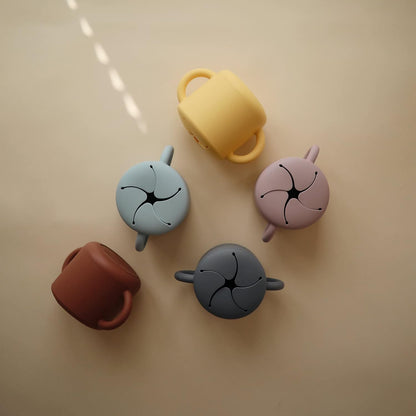 Mushie Potes para Lanches Baby para Crianças | Copo de Silicone Antivazamento para Bebês e Crianças | Fácil de Segurar para Crianças | Material: Silicone de Grau Alimentício | Pode ser Lavado na Lava-louças e Usado no Micro-ondas