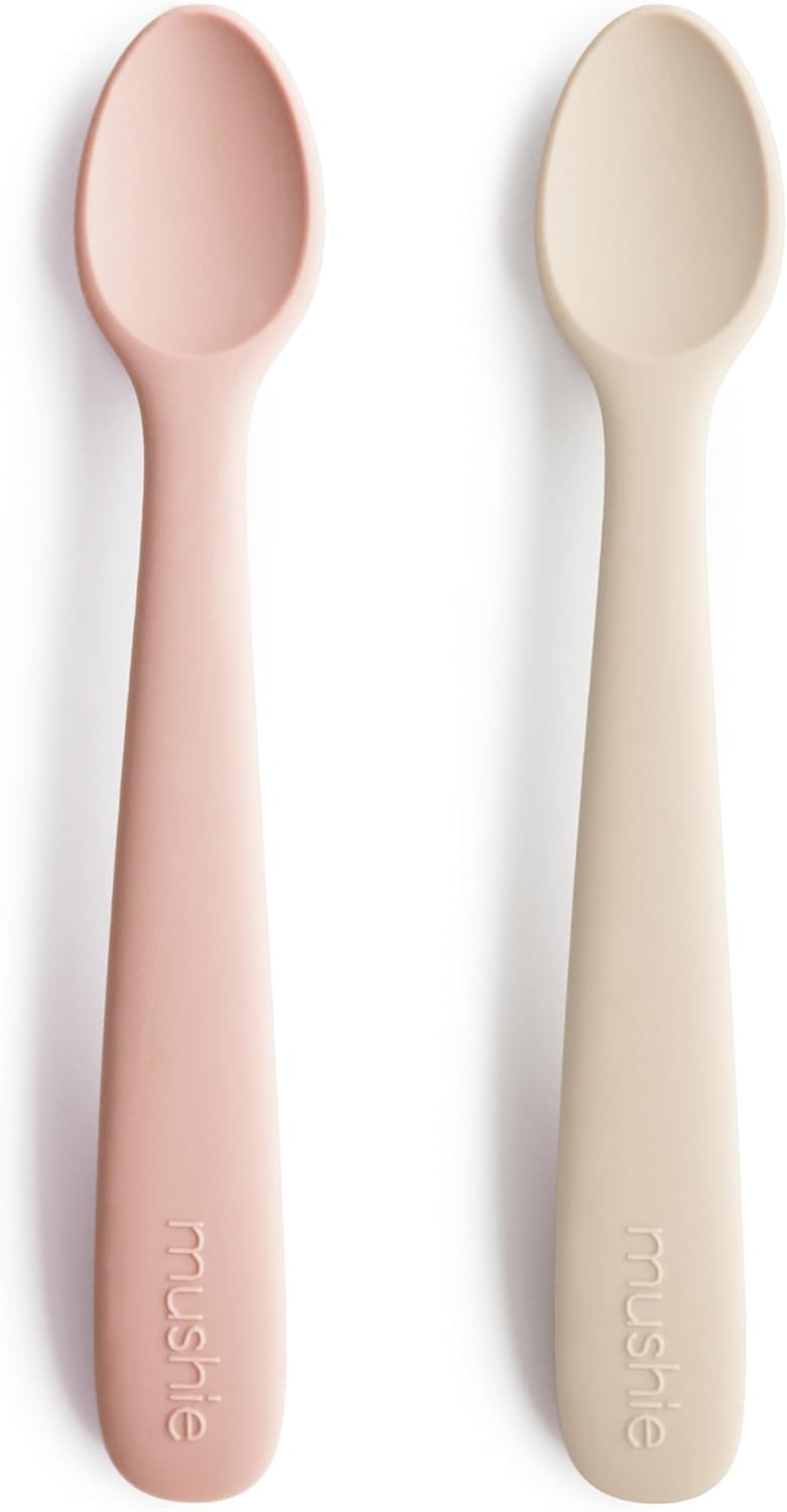 Mushie Colheres de alimentação Baby | Colheres de silicone sem BPA, pacote com 2 | Utensílios duráveis para bebês e crianças pequenas, próprios para lava-louças | Cor rosa