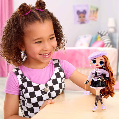 L.O.L. Surprise  OH MEU DEUS. Boneca da moda - POSE - Inclui boneca, várias surpresas e acessórios fabulosos - Ótimo para crianças a partir de 4 anos