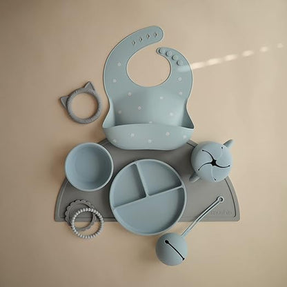 Mushie Babador de Silicone para Bebê | Babadores Impermeáveis com Ajuste Perfeito | Babadores Fáceis de Limpar para Alimentação do Bebê | 4 Tamanhos Ajustáveis com Bolsos Frontais Fundos | 100% Livre de BPA e Ftalatos