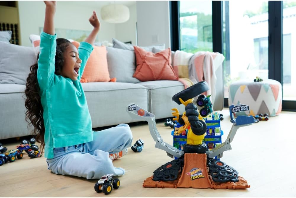 Hot Wheels Monster Trucks Arena Smashers Mega-Wrex vs. Crushzilla Takedown com caminhão de brinquedo Mega-Wrex em escala 1:64 e 2 carros esmagáveis, HPR47