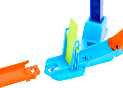 Conjunto de Pista para Carrinhos Hot Wheels, Incline e Salte Através do Loop em Espiral com um Carrinho de Brinquedo em Escala 1:64, Pista Speed Snap e Adaptadores, Compressível para Armazenamento, JFH36