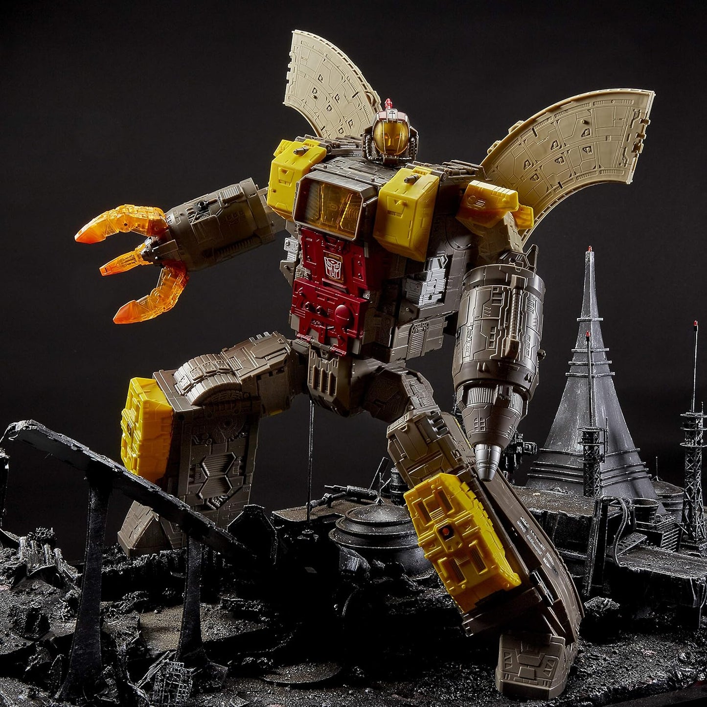 Transformers Generations War for Cybertron Titan WFC-S29 Omega Supreme - Figura de Acção - Converte-se num Centro de Comando - Adultos e Crianças a partir dos 8 Anos, 60 cm