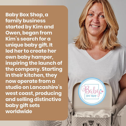 Baby Box Shop - Conjunto de presente para recém-nascidos - Cesta premium com chocalho para cachorro, porta-retratos, tecido de musselina, chá de bebê para recém-nascidos