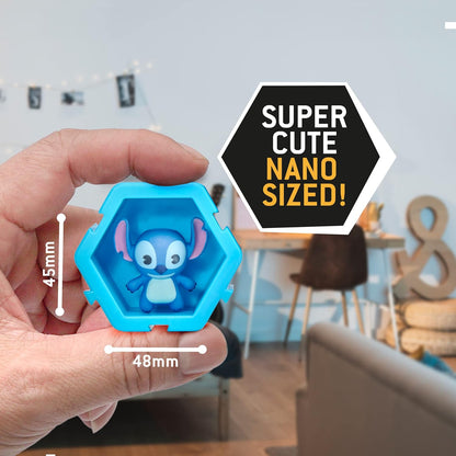 UAU! COISAS - Nano Pods DC Surprise Colecionável Conectável | Figura de Super-herói Acoplada a um Pod Conectável | Brinquedos para Crianças e Adultos | Colecione e Conecte Onda 1