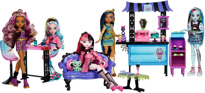 Monster High The Coffin Bean Playset, café com dois animais de estimação, móveis assustadores, doces e bebidas, balcão de barista, brinquedos infantis, conjunto de presentes, HMV78