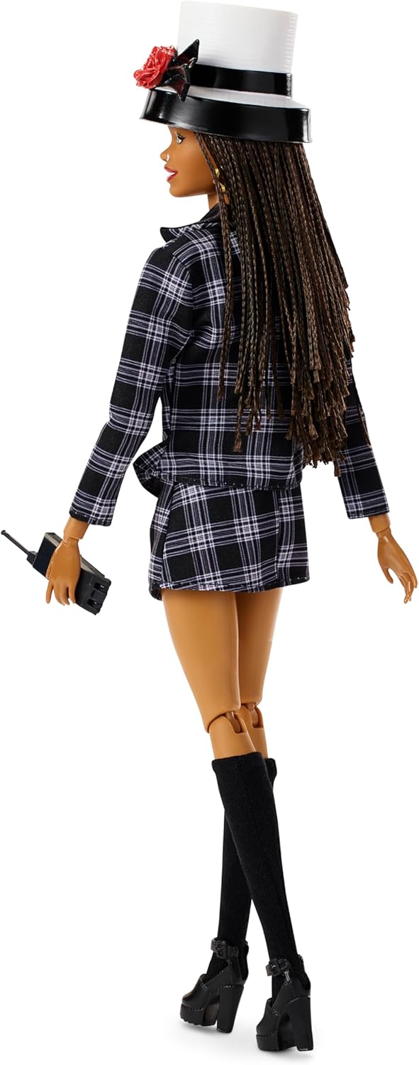 Barbie Boneca Signature, Dionne de As Patricinhas de Beverly Hills, Colecionável, com Terno Xadrez Preto e Branco, Cartola e Acessório de Celular, JBJ47