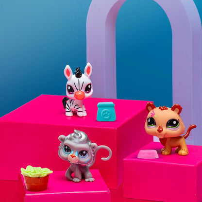 Littlest Pet Shop Série 2 - Trio de Bichinhos de Estimação - Zoo Pets | Cada tubo contém 3 miniaturas de bichinhos de estimação LPS, 1 acessório, 1 cartão colecionável e 1 código virtual | Brinquedos colecionáveis para meninas e meninos