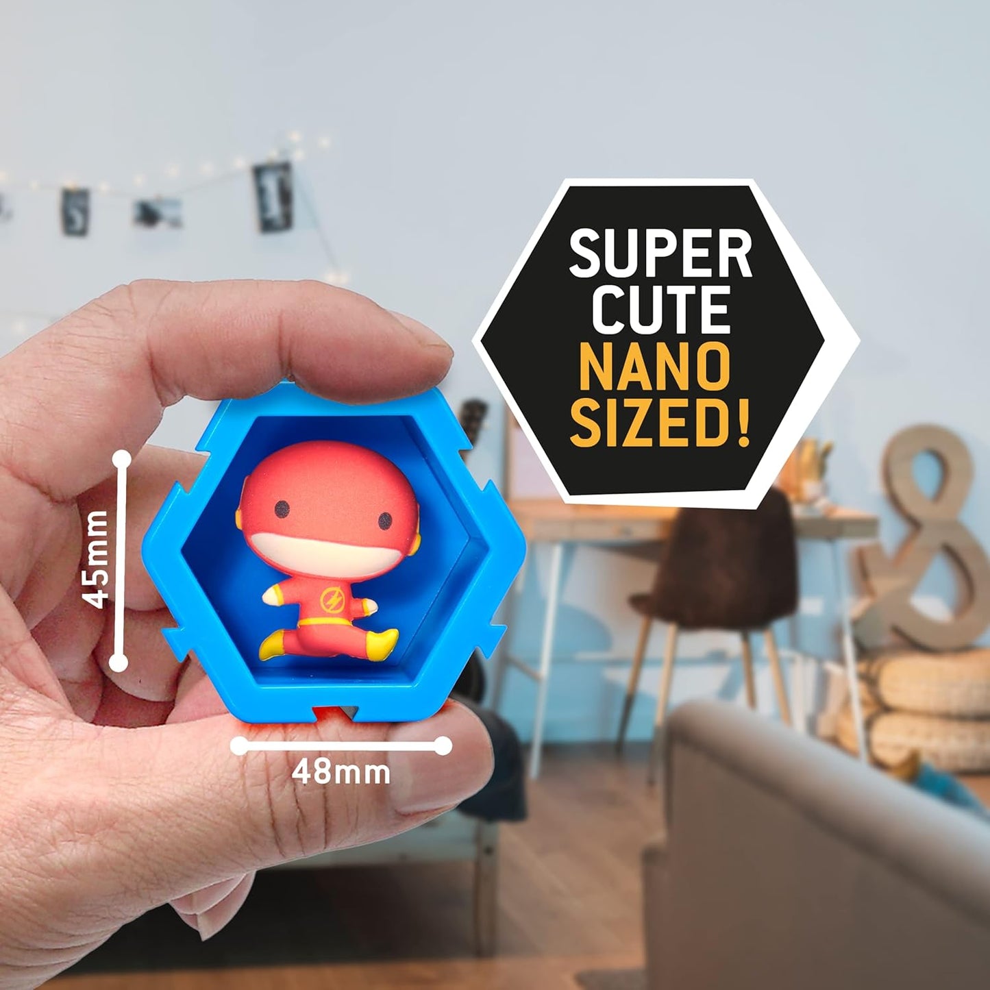 UAU! COISAS - Nano Pods DC Surprise Colecionável Conectável | Figura de Super-herói Acoplada a um Pod Conectável | Brinquedos para Crianças e Adultos | Colecione e Conecte Onda 1