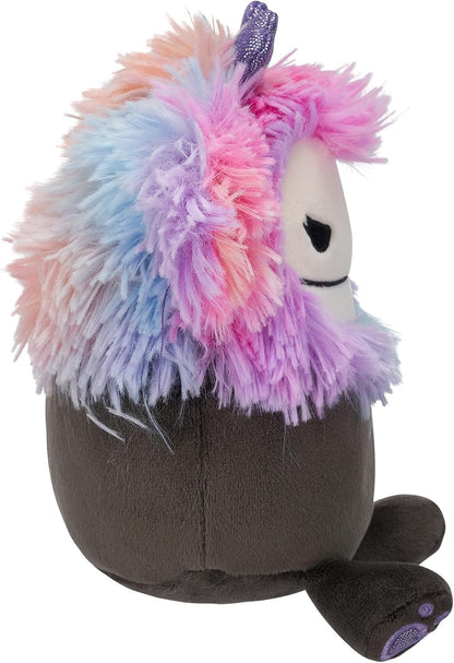 Squishmallows Original 7,5 polegadas Frumpy the Goth Black Bigfoot usando faixa de cabeça de coração de pelúcia para dia dos namorados
