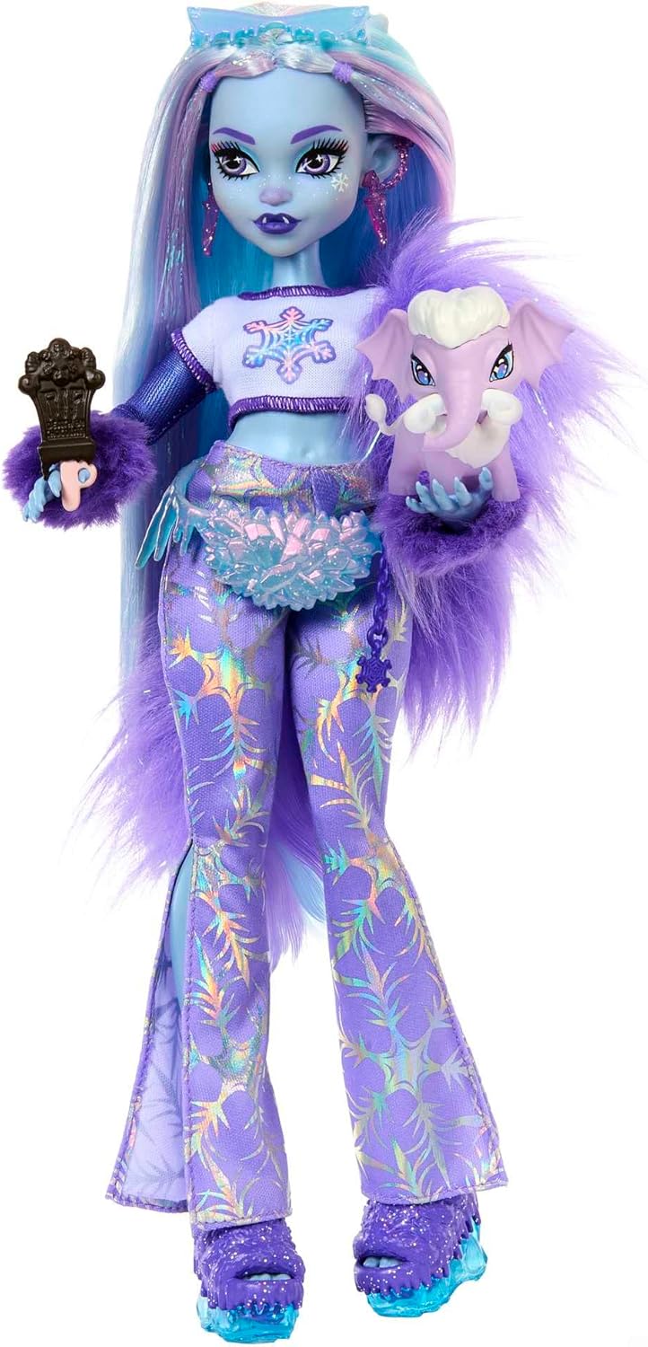 Muñeca Monster High, Abbey Bominable Yeti Fashion Doll con mascota mamut y accesorios temáticos, HNF64, multicolor