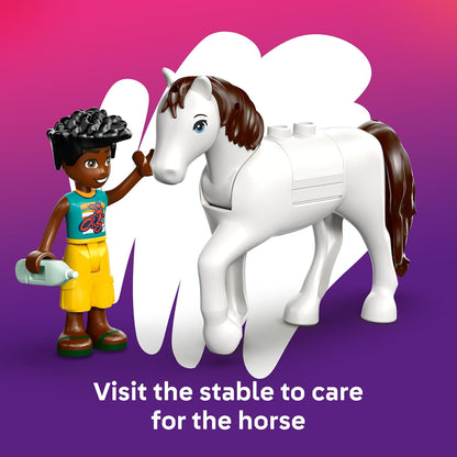 LEGO Clínica Veterinária Friends - Brinquedo Educativo com Estábulo para Cavalos, 2 Mini Bonecas, Figuras de Cachorro, Coelho e Gato, além de Acessórios - Presente de Aniversário para Meninas a partir de 4 Anos - 42696