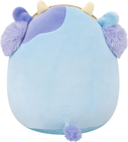 Squishmallows Original Clayton, a Vaca Azul de 19 cm com Protetores de Orelha, Pelúcia de Natal | Brinquedo de Pelúcia Colecionável e Fofo, Brinquedo Macio para Crianças, Ursinhos de Pelúcia Adoráveis