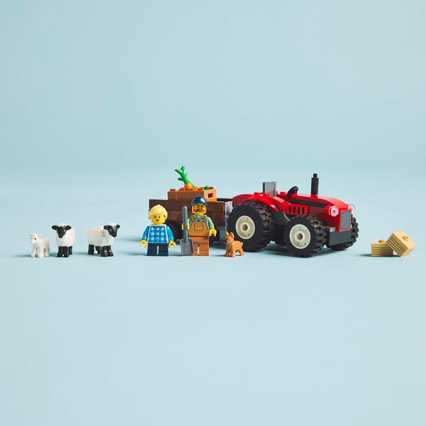 LEGO City 60461 Trator agrícola vermelho com trailer e conjunto de brinquedos para ovelhas - Conjunto de brinquedos com figuras de animais - Brinquedos Montessori para meninos e meninas de mais de 4 anos - Presentes de aprendizagem precoce