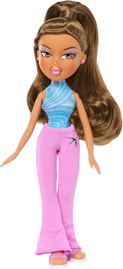 Bratz Boneca Play Sportz Yasmin Ginástica Fashion com Acessórios