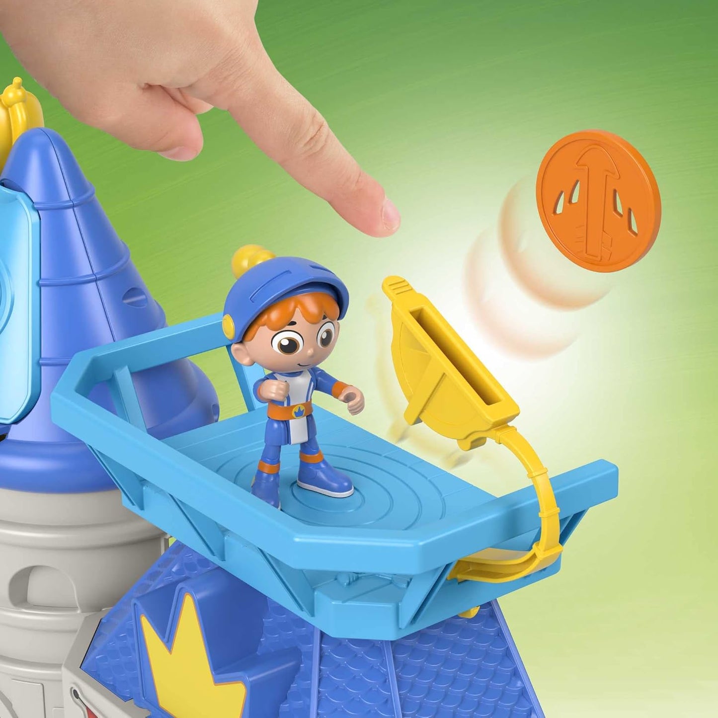 Fisher-Price Gus, o Cavaleiro Pequenino, Castelo do Reino com 3 personagens e um pônei como veículo para brincadeiras de faz de conta para crianças em idade pré-escolar a partir de 3 anos.