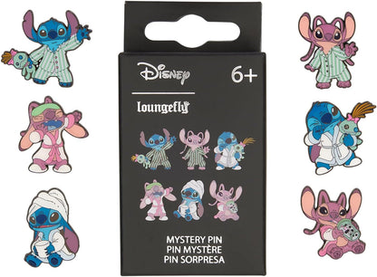 Loungefly - Disney - Stitch - Stich & Angel In Pyjamas Pin de esmalte - 1 de 6 para colecionar - Os estilos variam - Lilo e Stitch - Pins de esmalte para caixa surpresa - Broche fofo e colecionável - para mochilas e bolsas