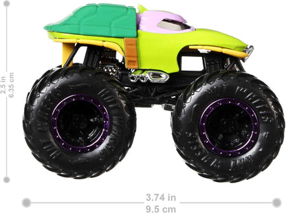 Hot Wheels Monster Trucks Demolition Doubles, Conjunto de 2 caminhões de brinquedo em escala 1:64, dois veículos de personagens Monster Truck com roda gigante, FYJ64