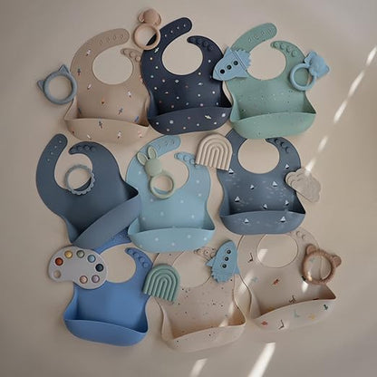 Mushie Babador de Silicone Baby | Babadores Impermeáveis com Ajuste Perfeito | Babadores Fáceis de Limpar para Alimentação do Bebê | 4 Tamanhos Ajustáveis com Bolsos Frontais Fundos | 100% Livre de BPA e Ftalatos