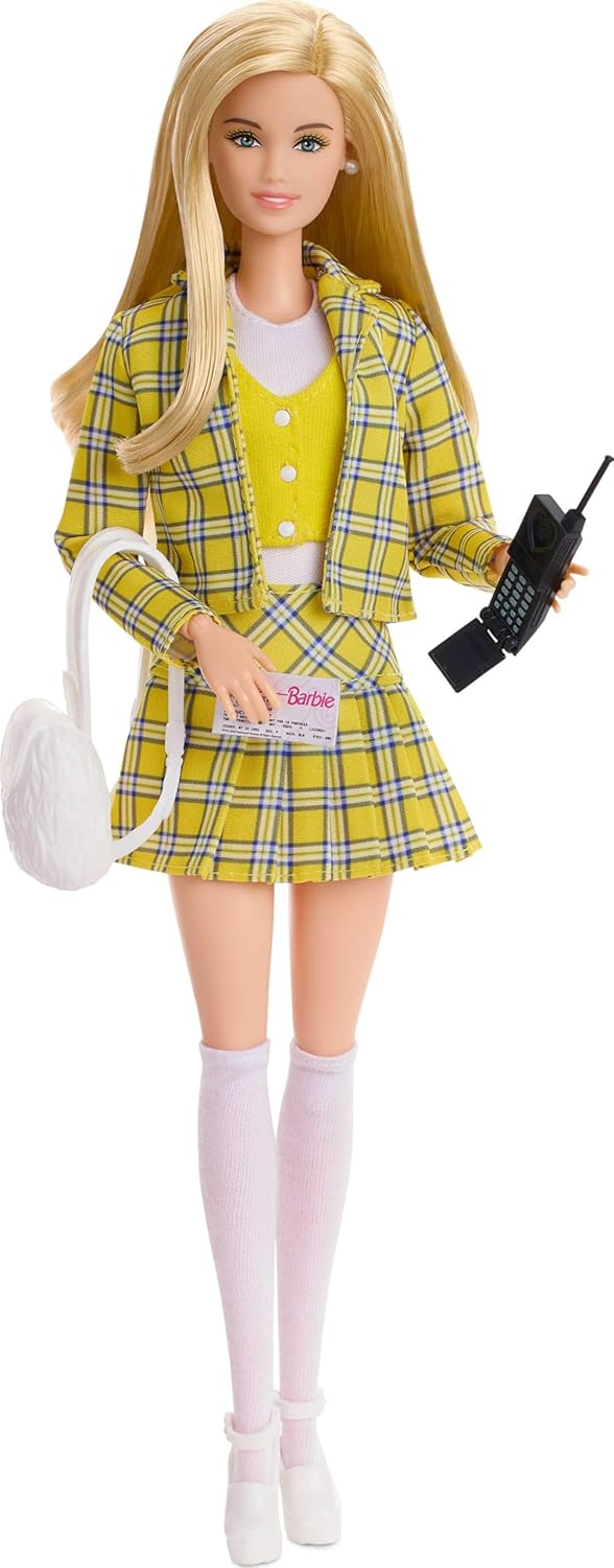 Barbie Signature Doll, Clueless Cher Collectible em terno xadrez amarelo com mochila, celular e acessórios de carteira de habilitação provisória, JBJ34