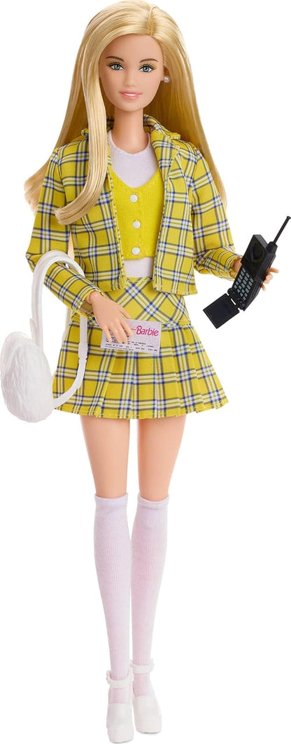 Barbie Signature Doll, Clueless Cher Collectible em terno xadrez amarelo com mochila, celular e acessórios de carteira de habilitação provisória, JBJ34