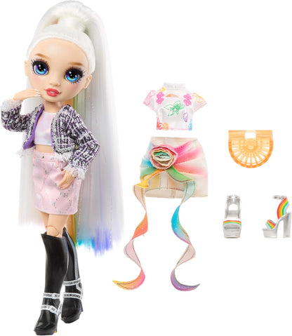 Rainbow High Style Icons Amaya - Boneca Fashion de 28cm com Cabelo Longo e Penteável, Acompanha um Segundo Conjunto Combinando e um Segundo Par de Sapatos, Flexível com 13 Pontos de Articulação.