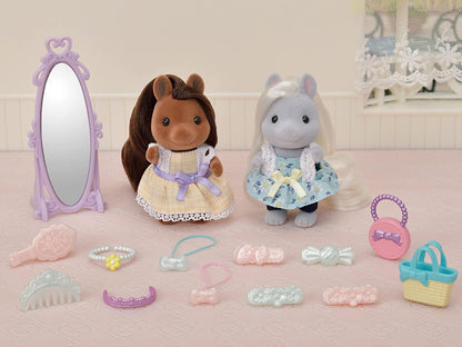 Sylvanian Families Pony Friends - conjunto de casa de bonecas 5650