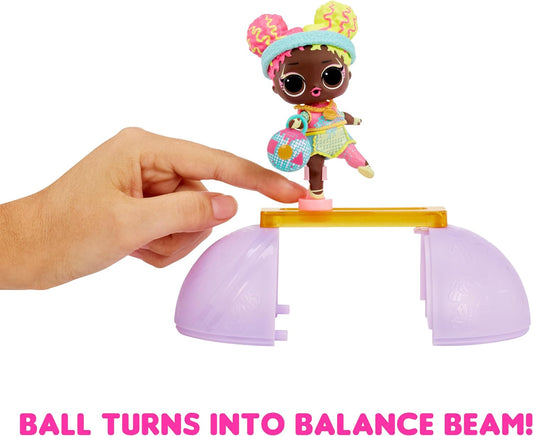 LOL Surprise All Star Sports - Gimnasia - Muñeca coleccionable con temática de gimnasia con 8 sorpresas que incluyen muñeca deportiva y pelota de equilibrio - Ideal para niñas y fanáticos de los Juegos Olímpicos a partir de 3 años