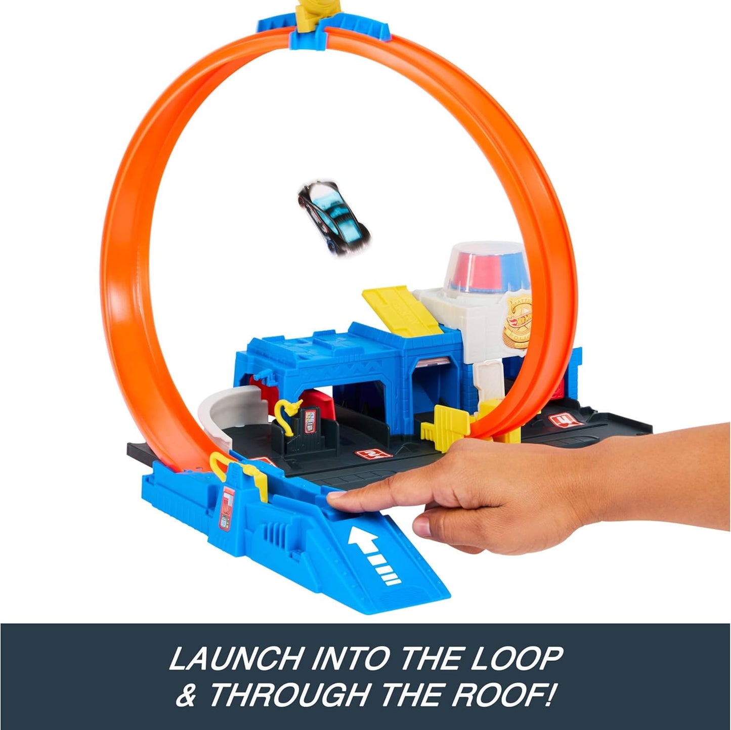 Conjunto de Pista de Carrinhos Hot Wheels, Super Delegacia de Polícia com Veículo Die-Cast em Escala 1:64, Circuito Ajustável para Diversas Maneiras de Correr e Fazer Acrobacias, JBM71