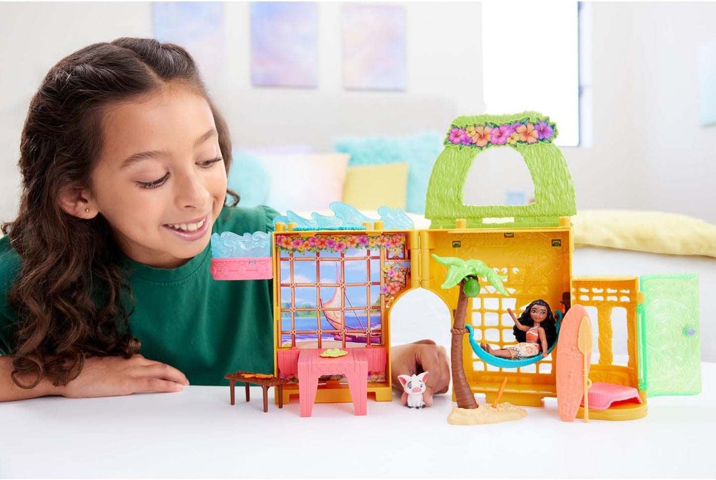 Mattel Conjunto de Brinquedo Casa de Bonecas Disney Princess Moana Storytime Stackers da | Boneca pequena articulada da Moana com saia removível, 1 figura de animal e 9 acessórios, inspirado no filme da Disney, JDP58