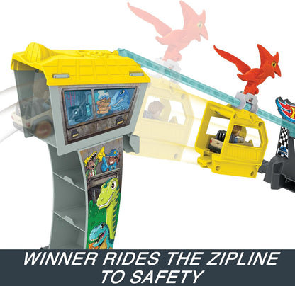 Hot Wheels  Conjunto de pistas e carros de brinquedo, RacerVerse Jurassic World Blue’s Raptor Rush Track Set com 2 pilotos fundidos: Blue e Owen, HTP12