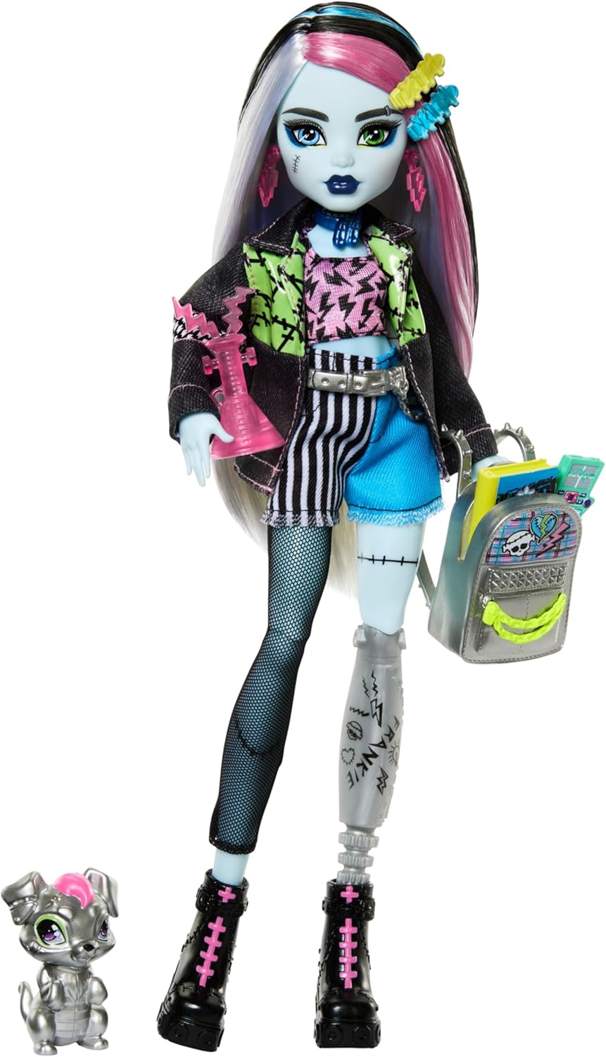 Monster High Boneca Frankie Stein da com jaqueta e shorts jeans, inclui o cachorrinho Watzie e acessórios como mochila, lanche e caderno, HXH73