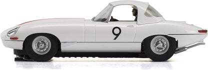 Scalextric C3890 Jaguar E Type Cars 1965 Bathurst No.9 Bob Jane