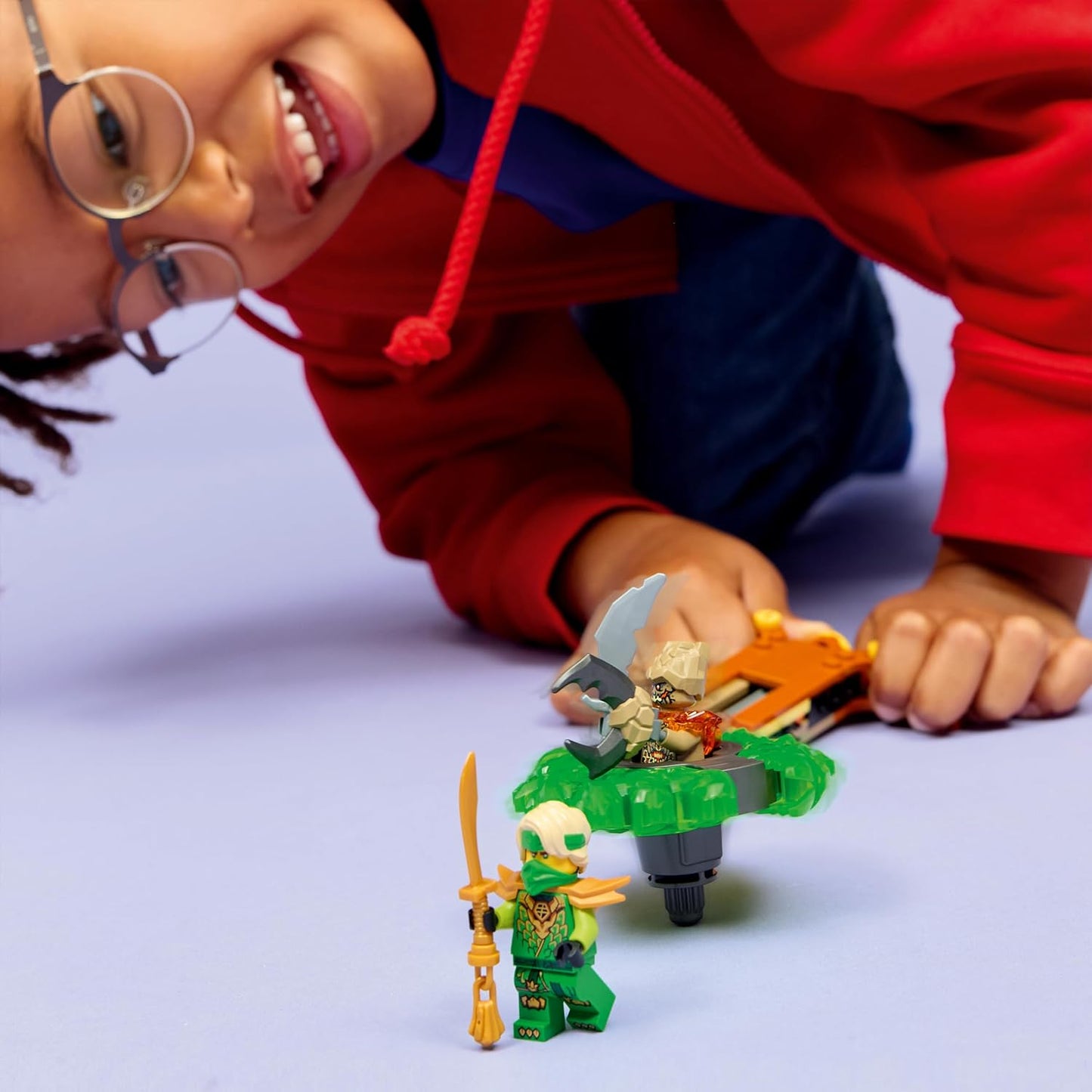 LEGO NINJAGO Lloyd vs. Pião Monstro da Terra - Brinquedo Giratório Ninja com Lançador, Piões de Batalha e 2 Minifiguras - Presente de Aniversário para Meninos e Fãs a partir de 6 Anos - 71850